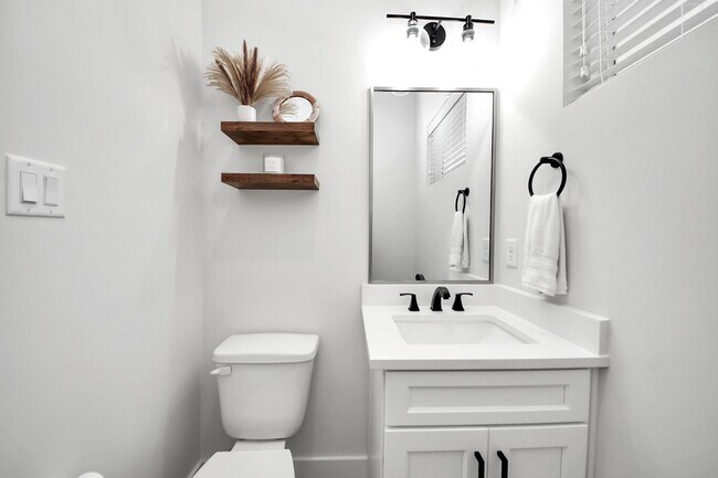 Building Photo - 5502 Wheatley St