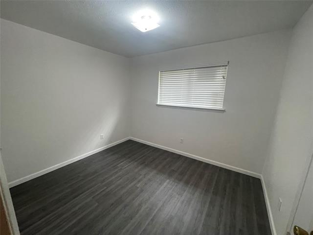 Building Photo - 701 S Hunters Glen Cir