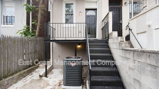 Building Photo - 237 N Luzerne Ave