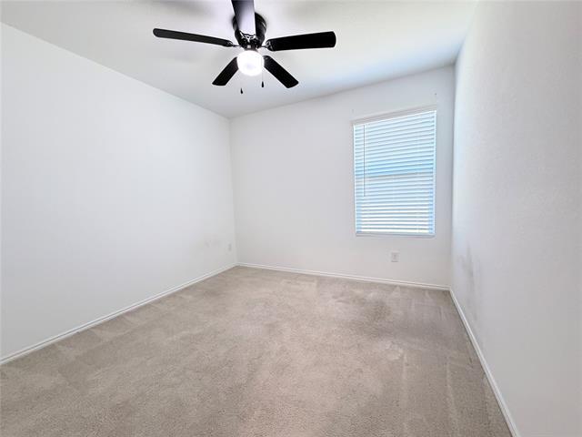 Building Photo - 1717 Round House Ln