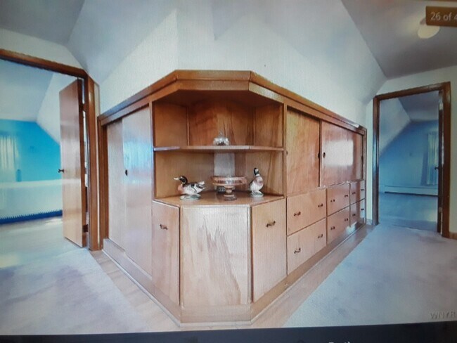 Building Photo - 2203 Forest Ave