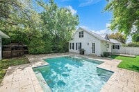 Building Photo - 285 NE 105th St