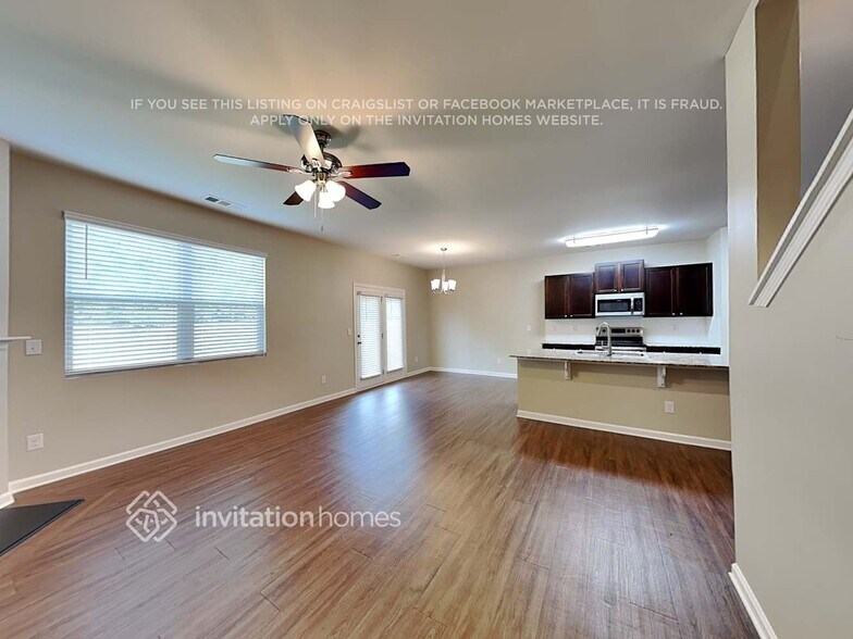 Building Photo - 956 Lilfield Ln