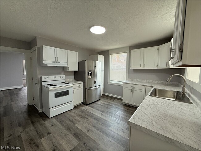 Building Photo - 2065 23rd St