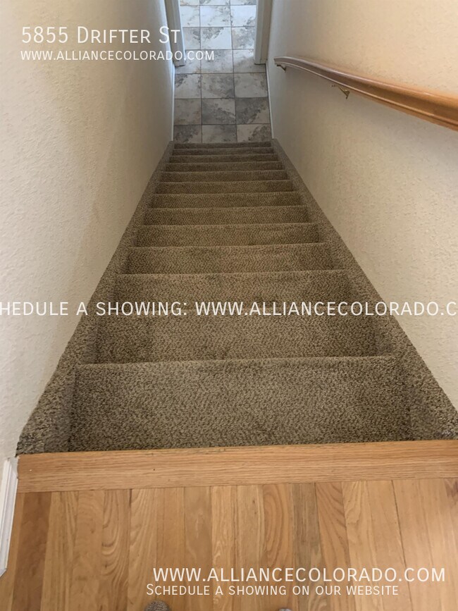 Building Photo - 5855 Drifter St