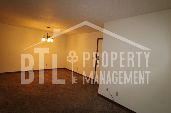 Building Photo - Beautiful Senior Living Community!