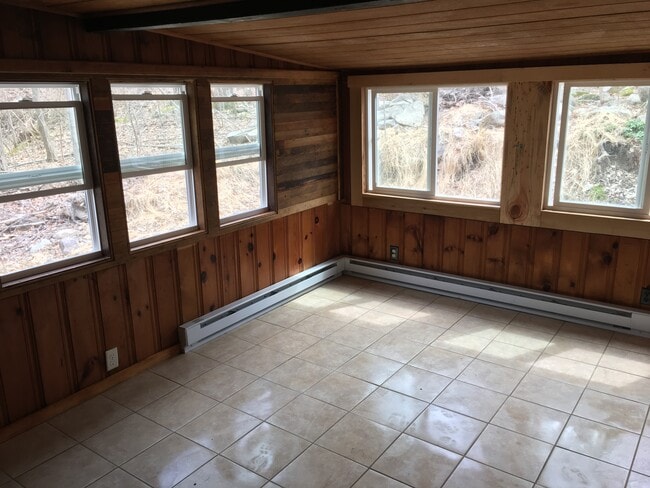 Building Photo - 15 Stanton Trail