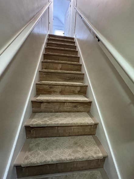 Building Photo - 52 Owendale Ave