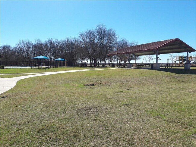 Building Photo - 1553 Twin Cove