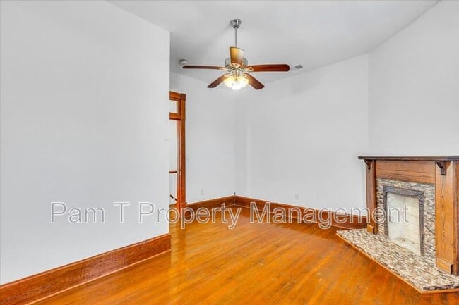 Building Photo - 513 E 33rd St