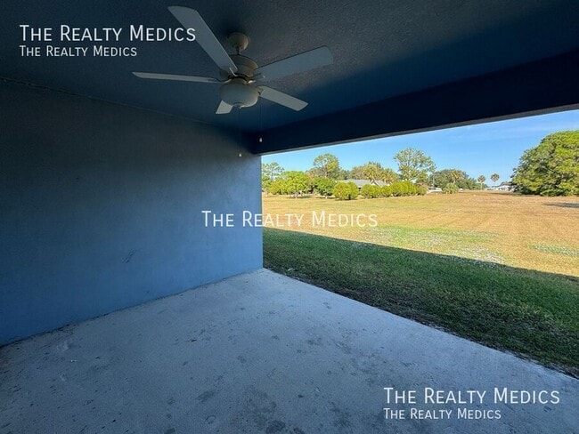 Building Photo - 8145 Cozumel Ln