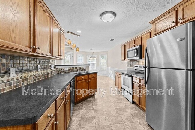 Building Photo - 284 High Meadows Cir