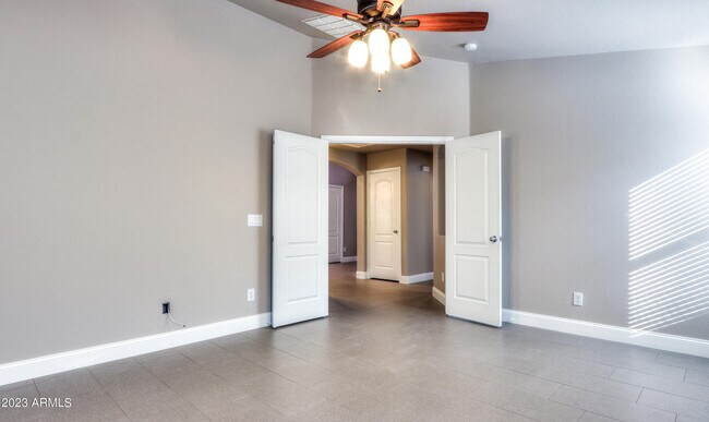 Building Photo - 22306 N Van Loo Dr