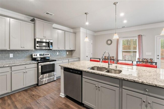 Building Photo - 3531 Meadow Grass Dr