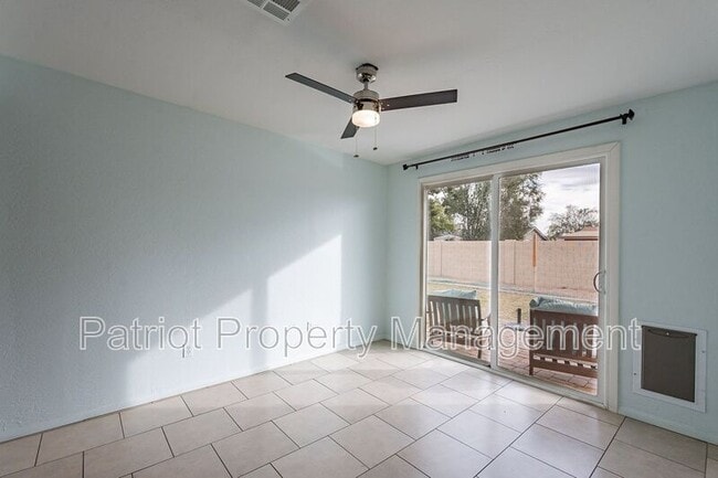 Building Photo - 7531 E McKinley St