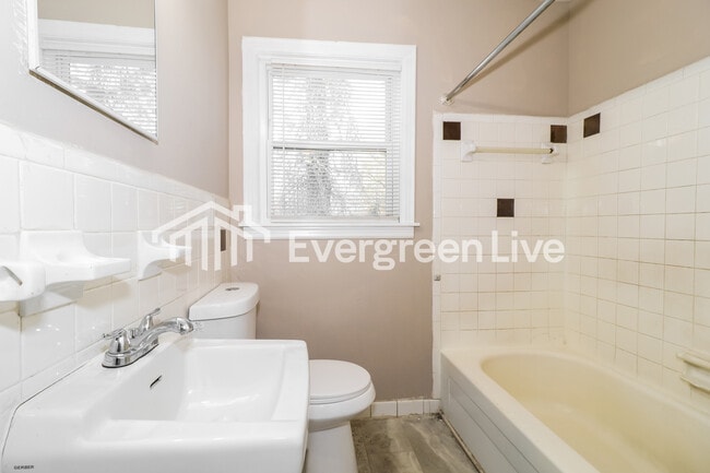 Building Photo - 4741 Scottsdale Ave