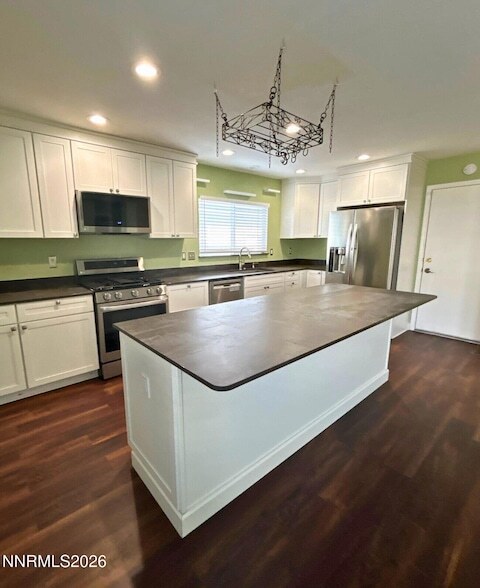 Building Photo - 7717 Tulear St