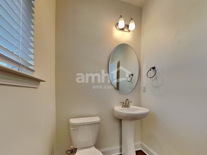 Building Photo - 2304 Campbell Cv Ct
