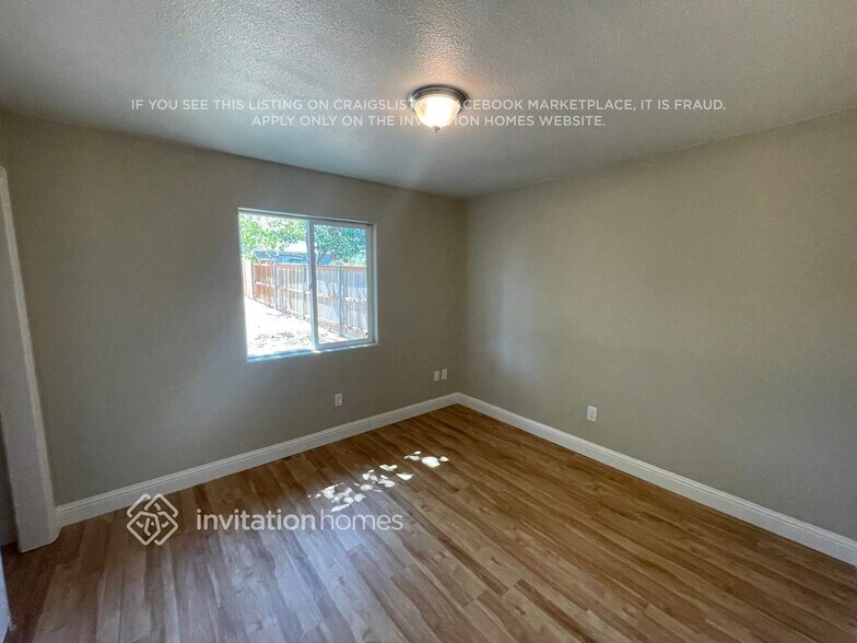 Building Photo - 3108 Chettenham Dr