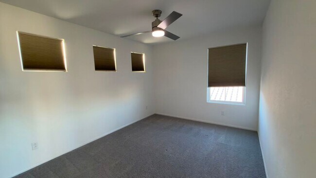 Building Photo - 10610 Sariah Skye Ave