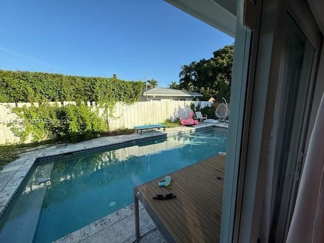 Building Photo - 9541 Carlyle Ave