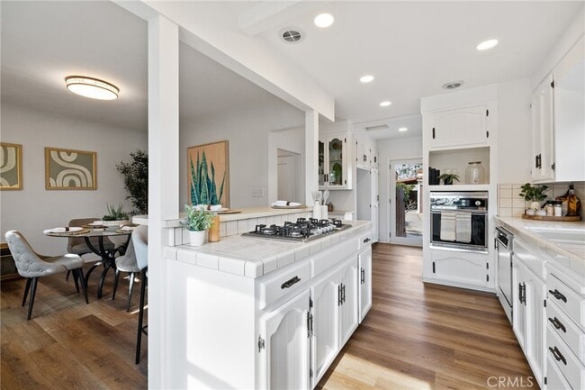 Building Photo - 119 Berkshire Ave