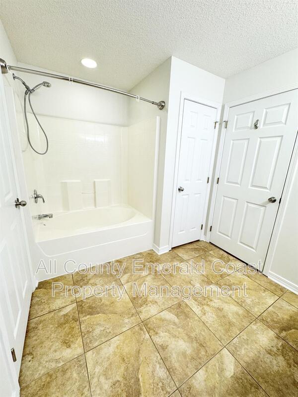 Building Photo - 293 Dahlquist Dr