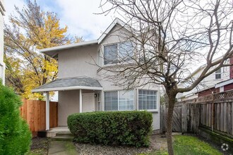 Building Photo - 924 E Cotati Ave