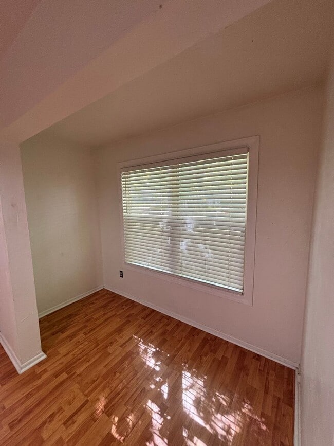 Building Photo - HOUSE ON 16TH STREET (P#136)