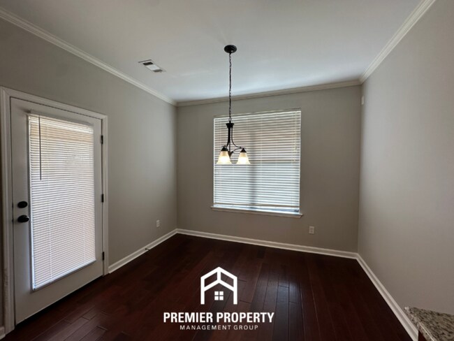 Building Photo - Luxury 4BR/3BA Arlington Home | Top-Tier Schools, Granite, Vaulted Ceilings & Covered Patio