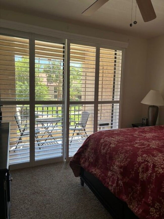 Building Photo - Two bedroom condo