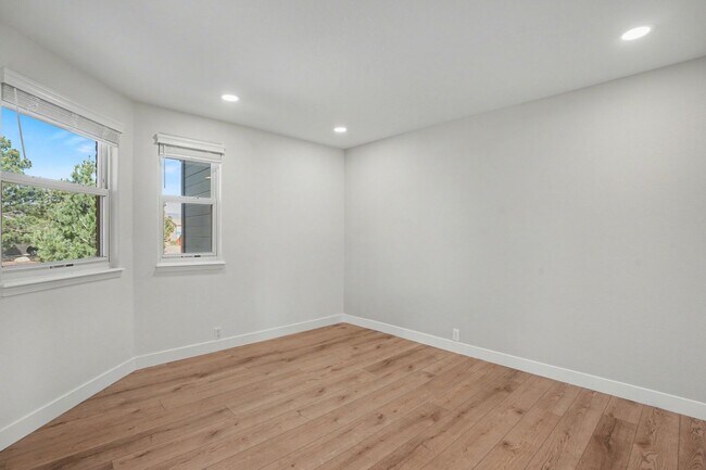 Building Photo - Backs to Open Space | Over 4,000 Sq Ft | Updated Kitchen + Solar