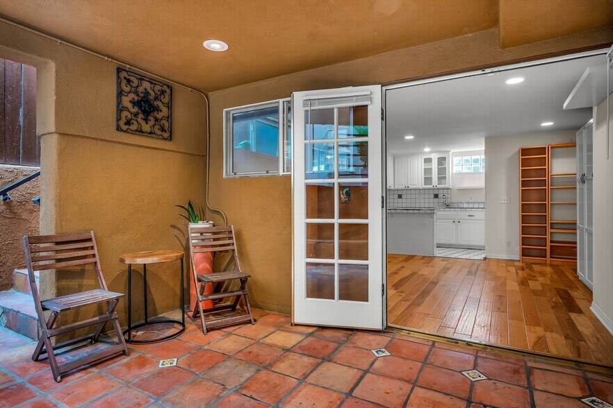 Building Photo - 4113 Highland Ave