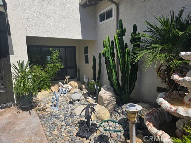Building Photo - 6759 Alta Vista Dr