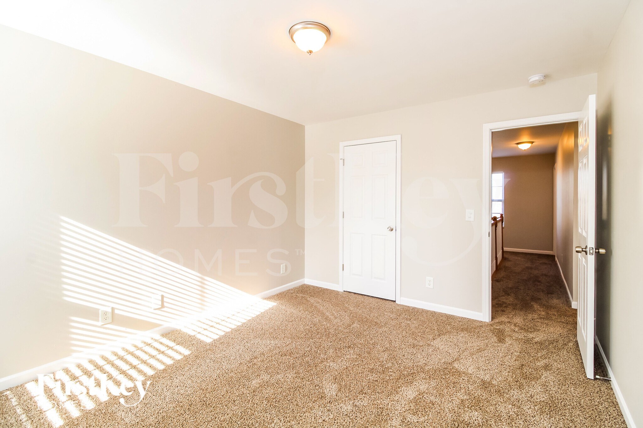 Building Photo - 6720 Winners Dr