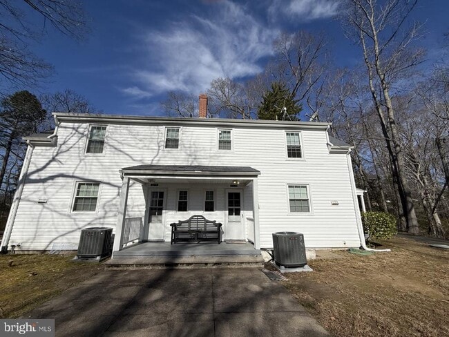 Building Photo - 12109 E Gate Ln