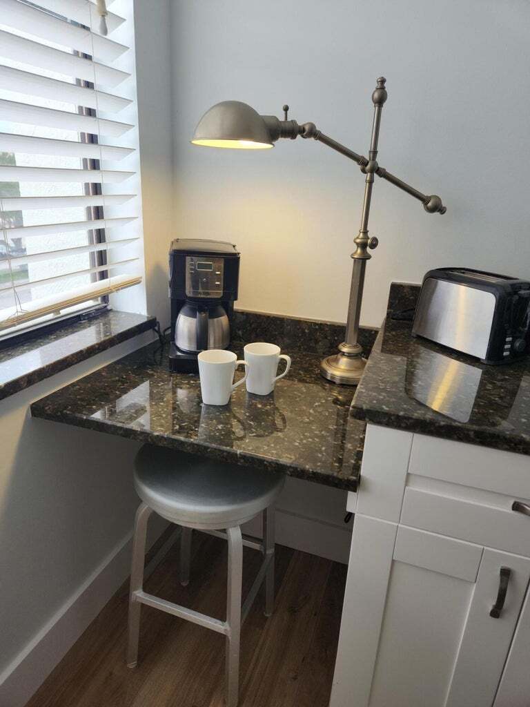 Building Photo - 825 Egret Cir