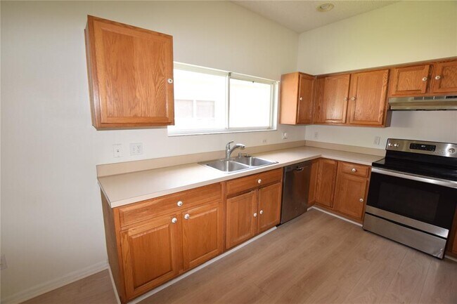 Building Photo - 14855 Hawksmoor Run Cir