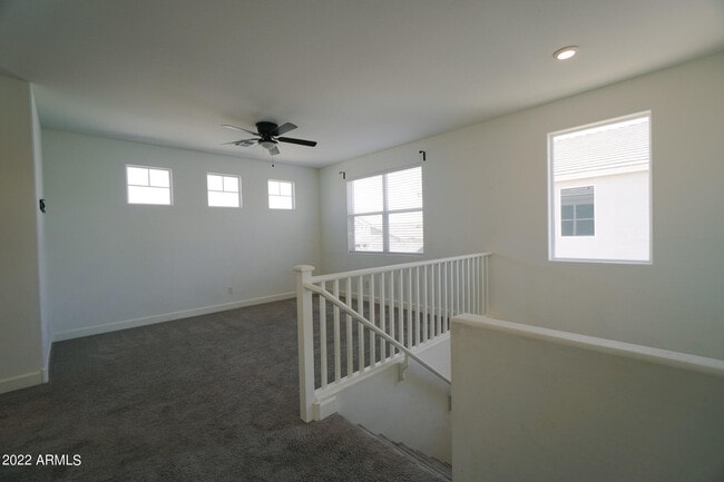 Building Photo - 531 E Bamboo Ln