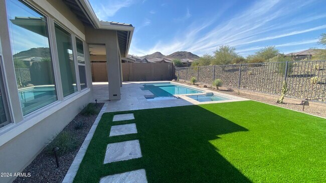 Building Photo - 13150 W Desert Frst Trl