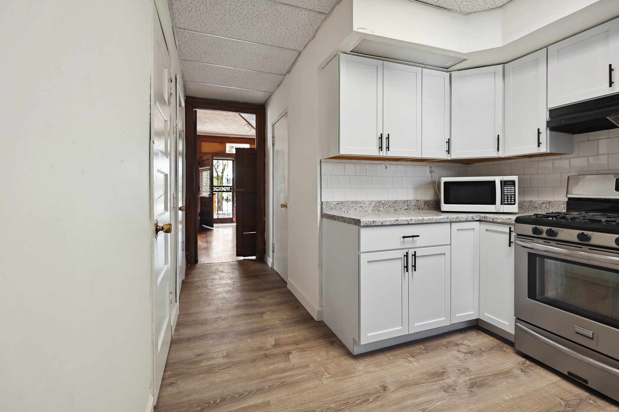 Building Photo - 5237 Enright Ave