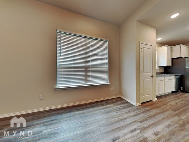 Building Photo - 11731 Miller Cir