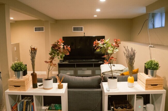 Building Photo - Beautiful Berkeley home, also available furnished!