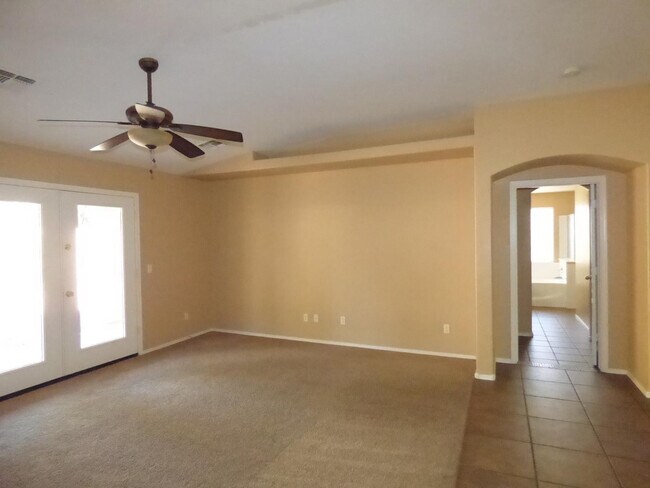 Building Photo - 14082 W Rosewood Dr