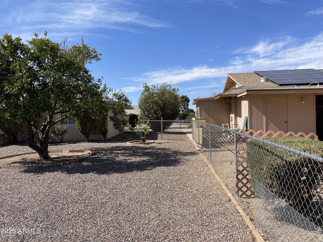 Building Photo - 19443 N Ponderosa Cir