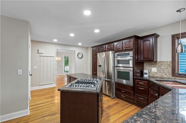 Building Photo - 3306 Glen Abbey Terrace