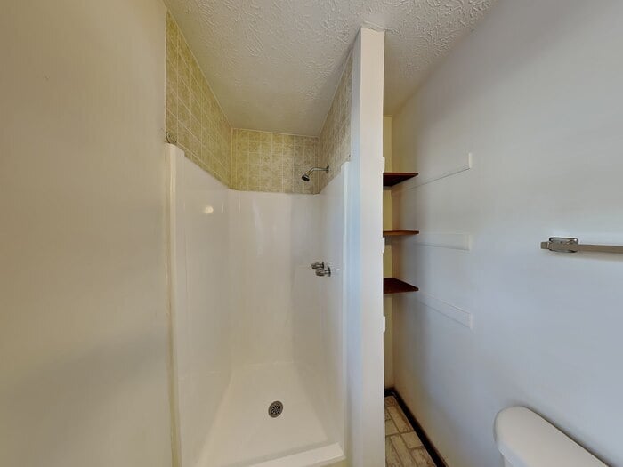 Building Photo - 7319 Exeter Ct