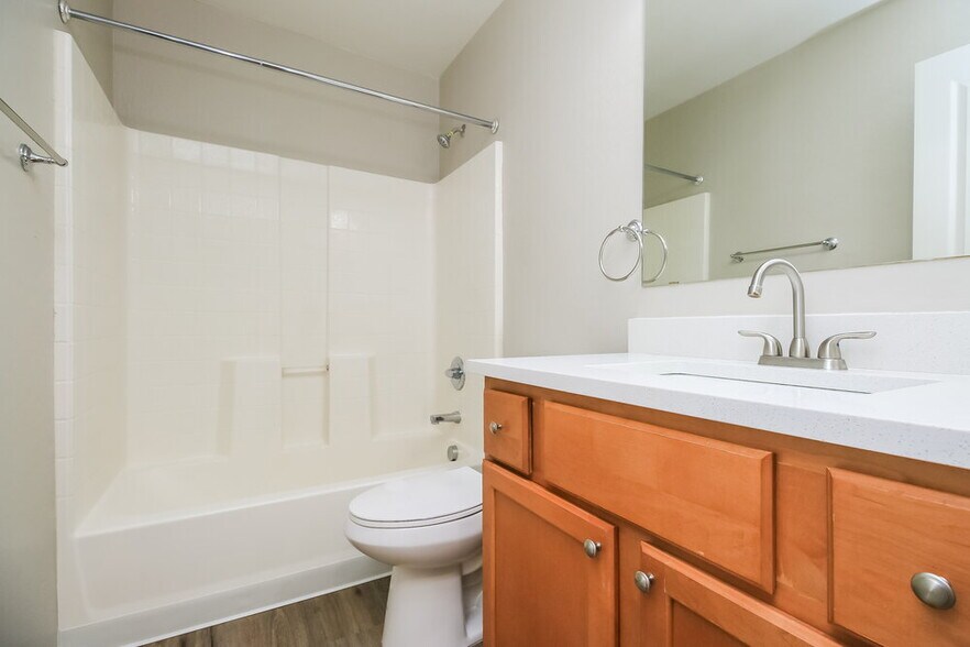 Building Photo - 3884 E Santa Fe Ln