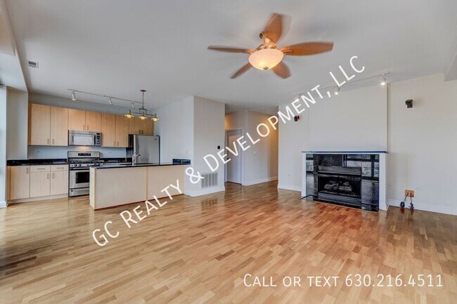 Building Photo - 1260 W Washington Blvd