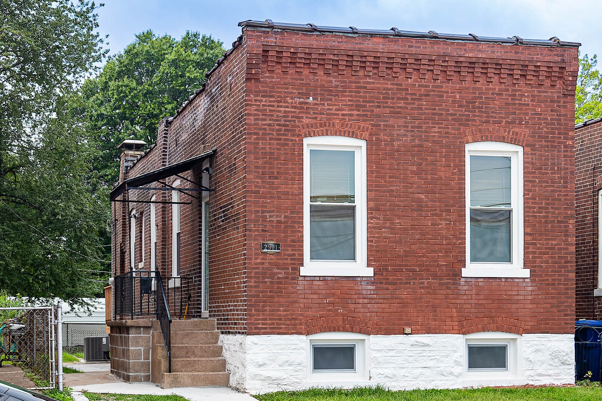 Building Photo - 2911 Brannon Ave